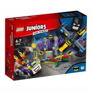 LEGO 10753 The Joker Batgrot aanval